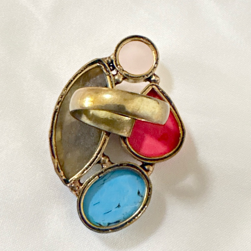 Beautiful unique multi color brass ring size 7 - Picture 2 of 3